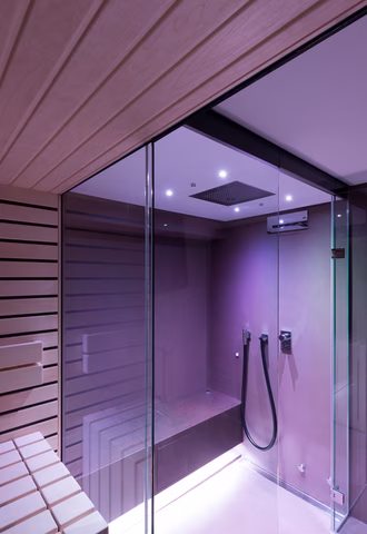 dampfduschemit-viel-glas