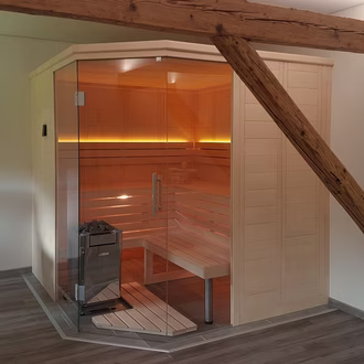 modular-massivholzsauna-mit-glasecke-classico